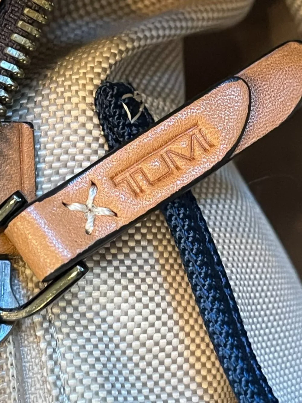 Tumi Sycamore Tote Bag In Bridle Leather Santa Monica Collection Large Purse